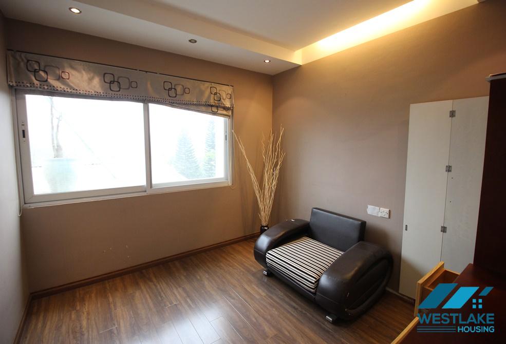Good apartment for rent in E Ciputra, Tay Ho, Ha Noi