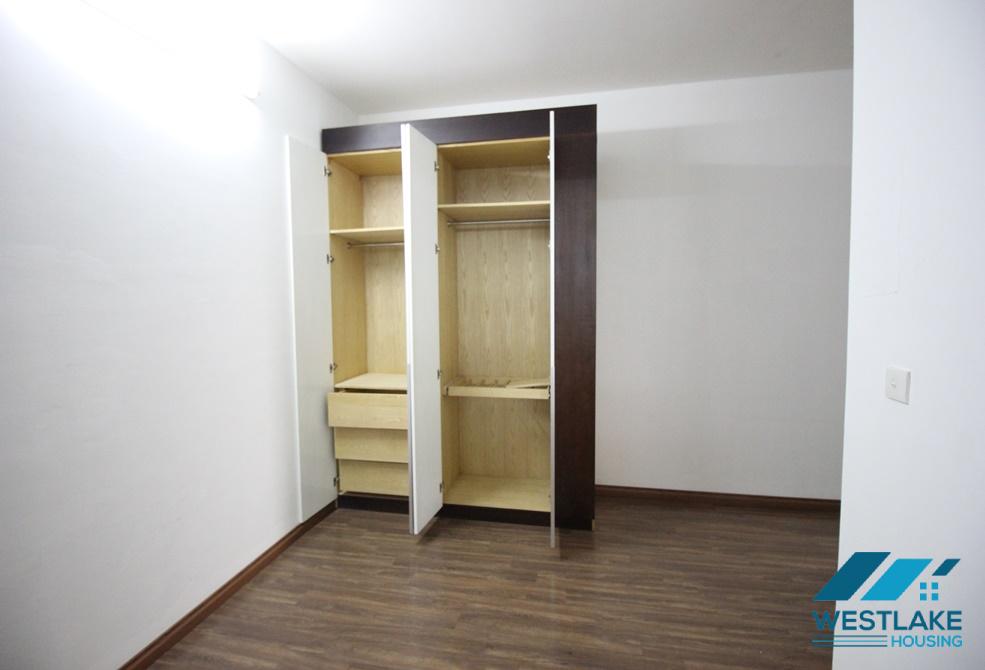 Good apartment for rent in E Ciputra, Tay Ho, Ha Noi