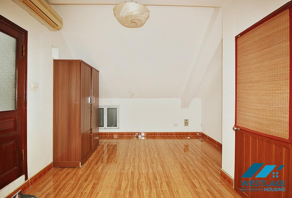 A lovely 3 bedroom house for rent in Tu Hoa, Tay Ho, Ha Noi