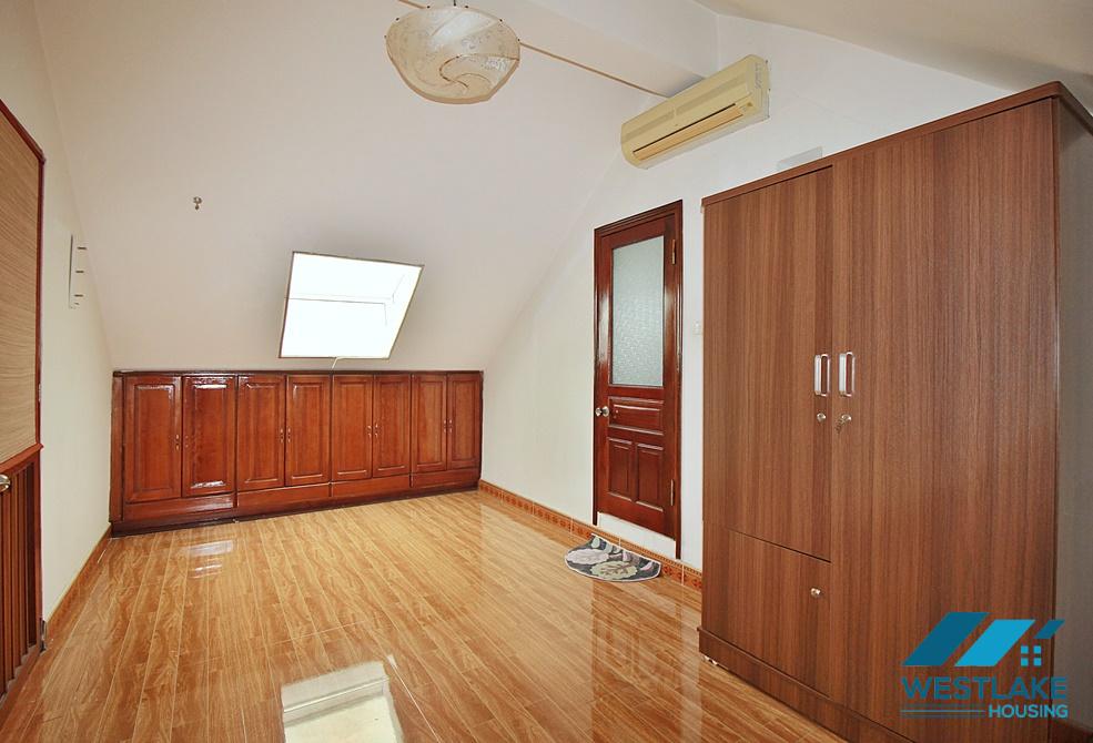A lovely 3 bedroom house for rent in Tu Hoa, Tay Ho, Ha Noi
