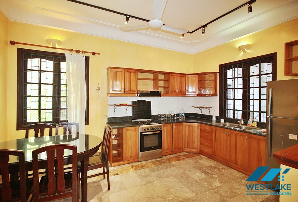 A lovely 3 bedroom house for rent in Tu Hoa, Tay Ho, Ha Noi