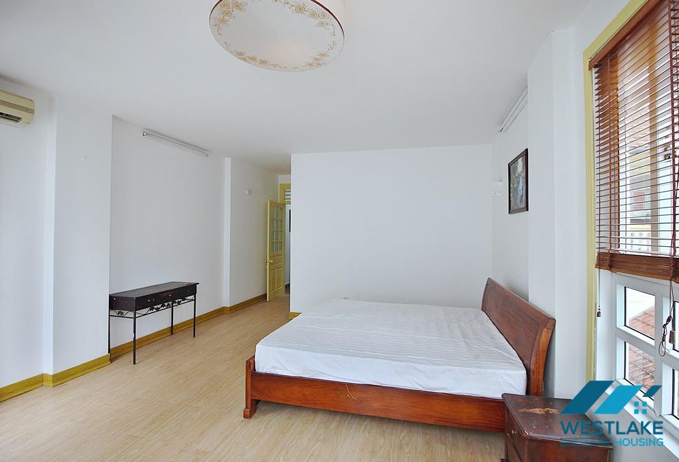 A spacious 6 bedroom house for rent in Tay Ho, Ha Noi