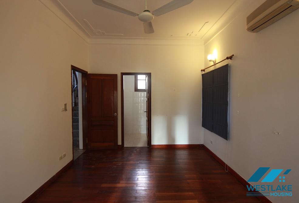 A nice house with big yard for rent in Tu Hoa, Tay Ho