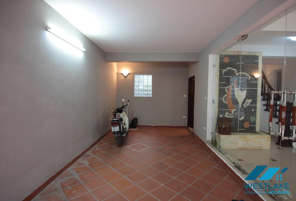 A nice and bright 4 bedroom house for rent in Tu Hoa, Tay Ho