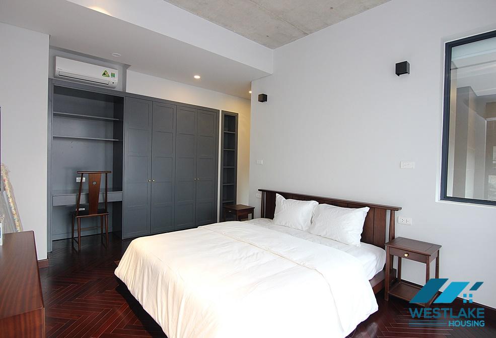Beautiful 02-bedroom serviced apartment for rent in Tu Hoa, Tay Ho, Ha Noi