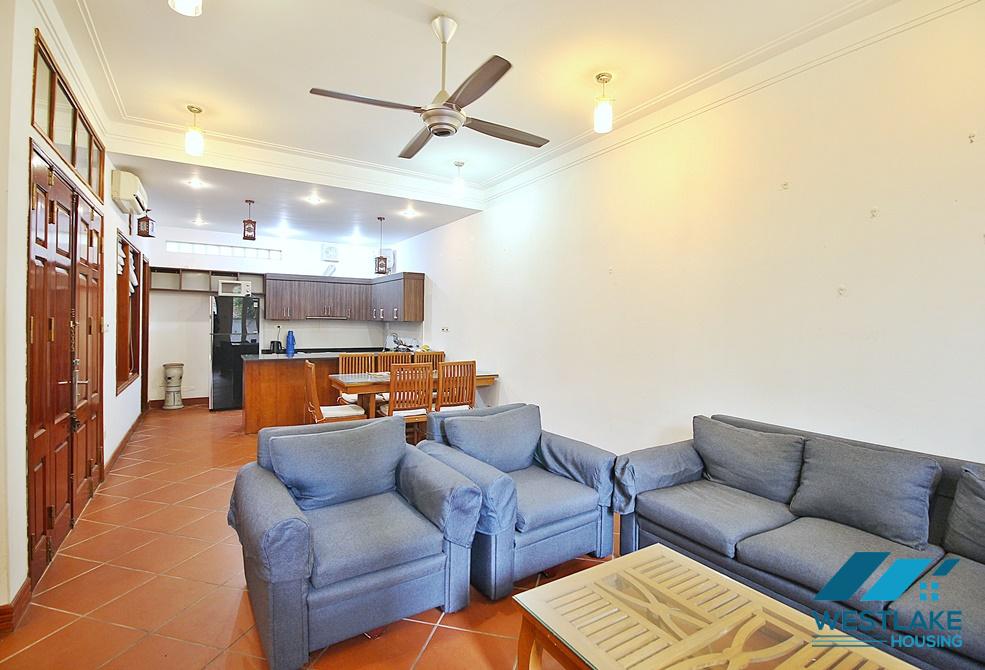 A beautiful 3 bedroom house for rent in Tu Hoa, Tay Ho, Ha Noi A beautiful 3 bedroom house for rent in Tu Hoa, Tay Ho, Ha Noi