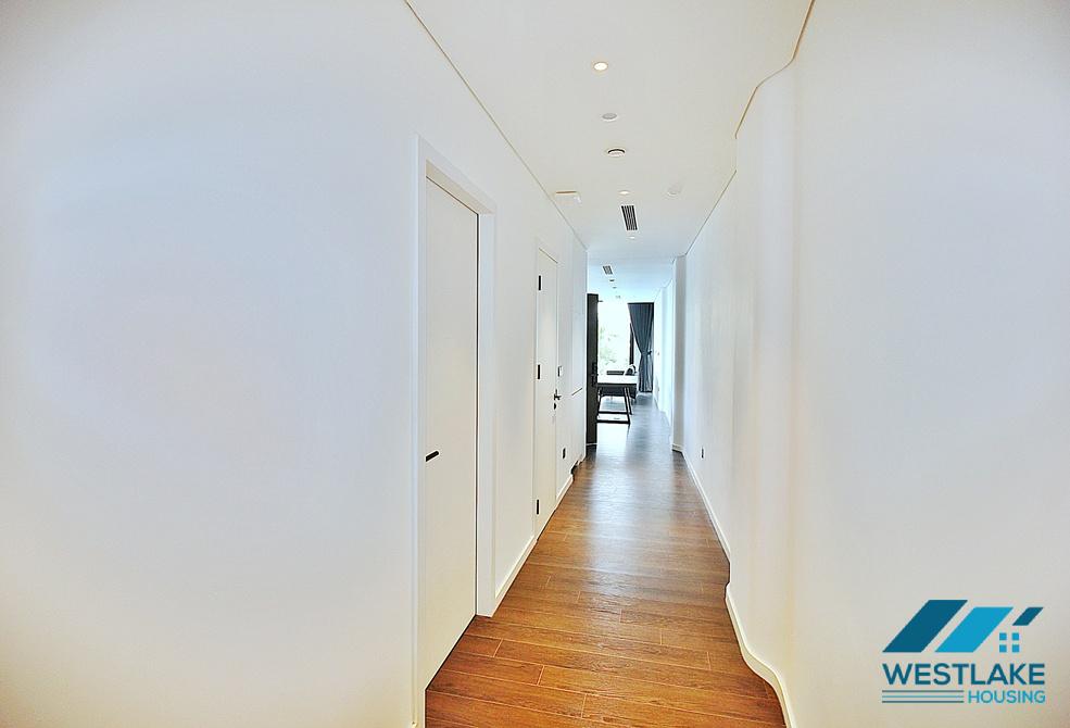 Beautiful lake view 02-bedroom apartment for rent in Tu Hoa, Tay Ho, Ha Noi