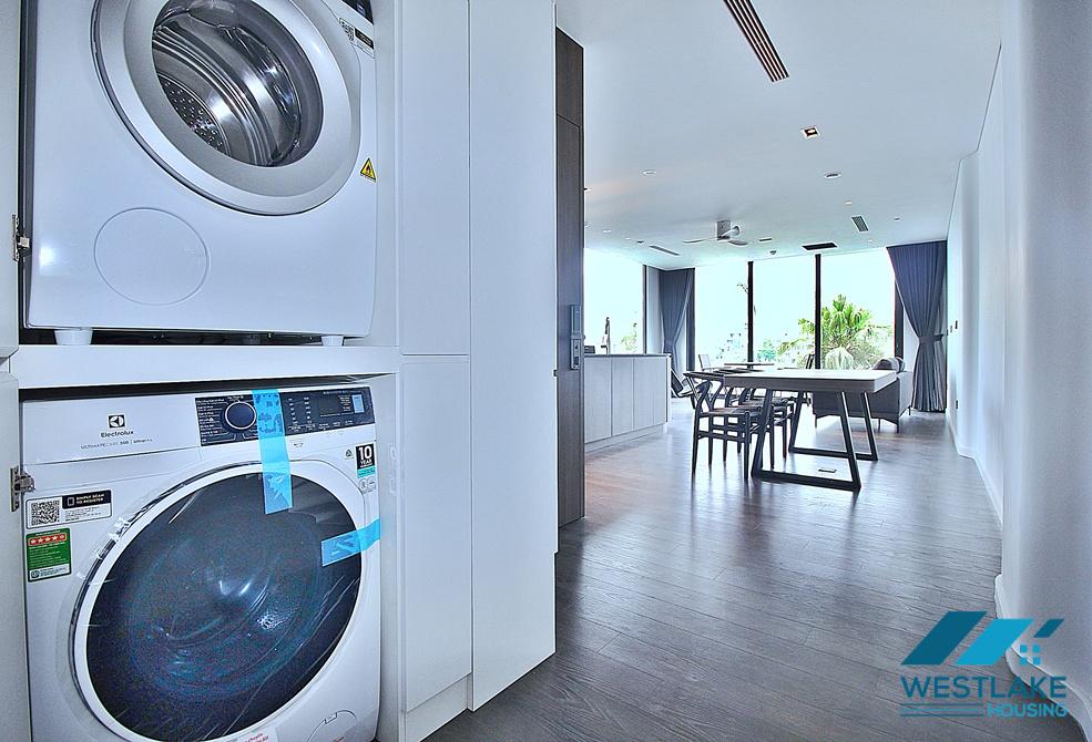 Beautiful lake view 02-bedroom apartment for rent in Tu Hoa, Tay Ho, Ha Noi