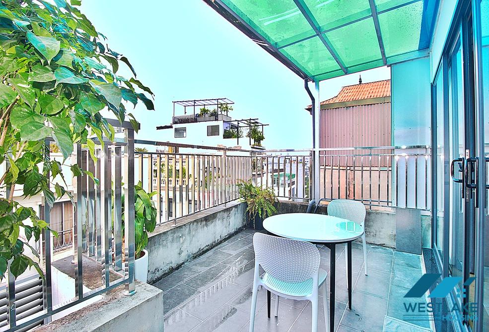Beautiful 01 bedroom duplex apartment with lots of natural light for rent on Xuan Dieu street, Tay Ho, Ha Noi