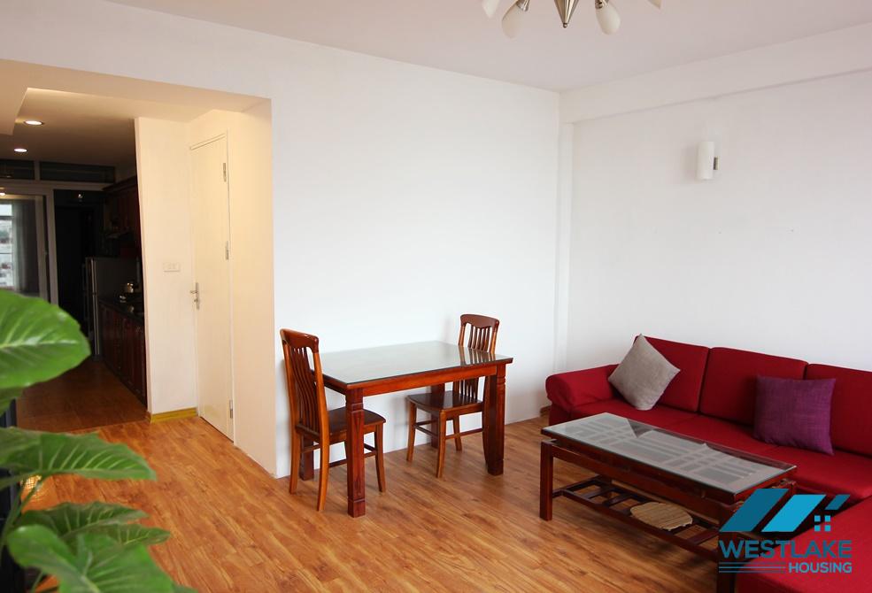 A nice lake view apartment for rent in Tu Hoa, Tay Ho