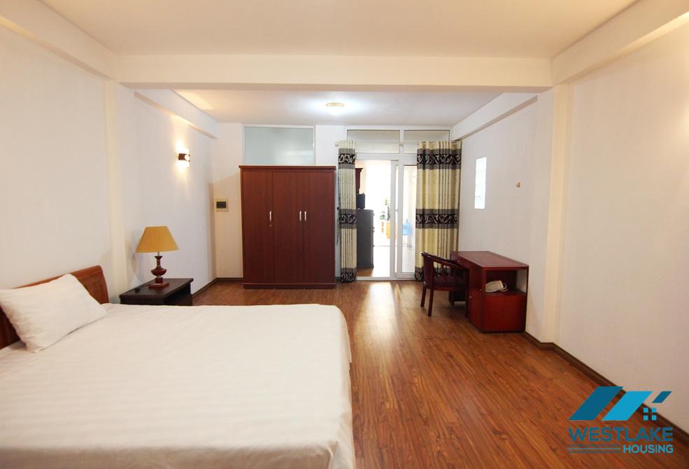 A nice lake view apartment for rent in Tu Hoa, Tay Ho