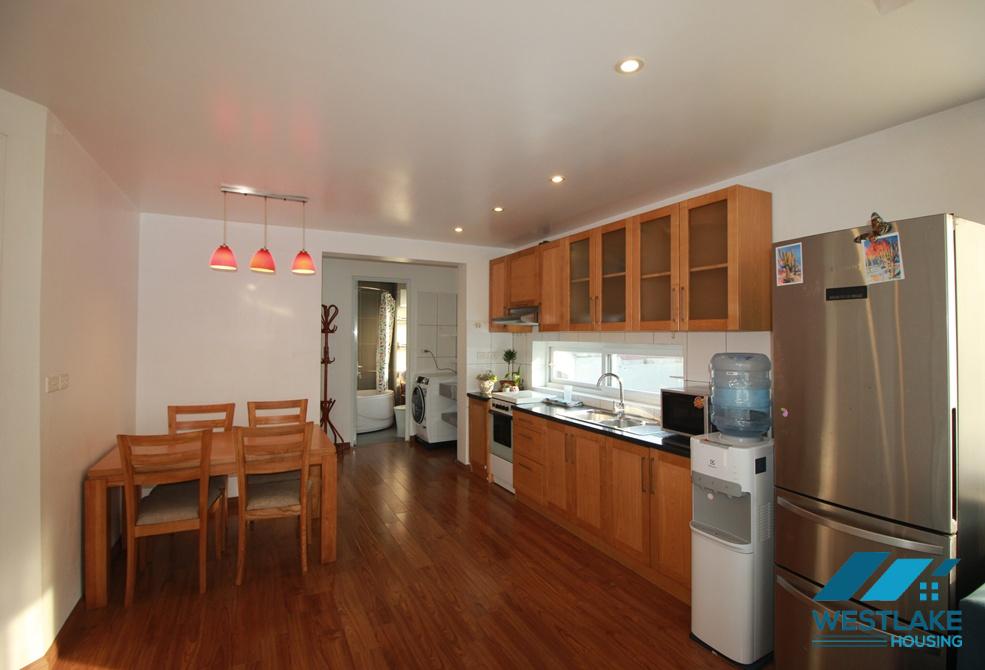 Quiet and spacious 02 bedrooms apartment for rent in Xuan Dieu, Tay Ho, Hanoi