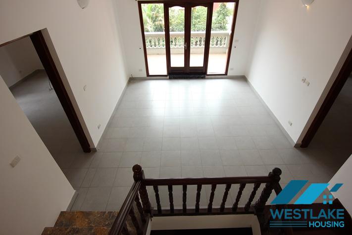 Cho Thuê Nhà 5 Phòng Ngủ Rộng Đẹp, Có Sân Và Ban Công Thoáng Sáng Tại Tô Ngoc Vân Tây Hồ, Hà Nội Cho Thuê Nhà 5 Phòng Ngủ Rộng Đẹp, Có Sân Và Ban Công Thoáng Sáng Tại Tô Ngoc Vân Tây Hồ, Hà Nội