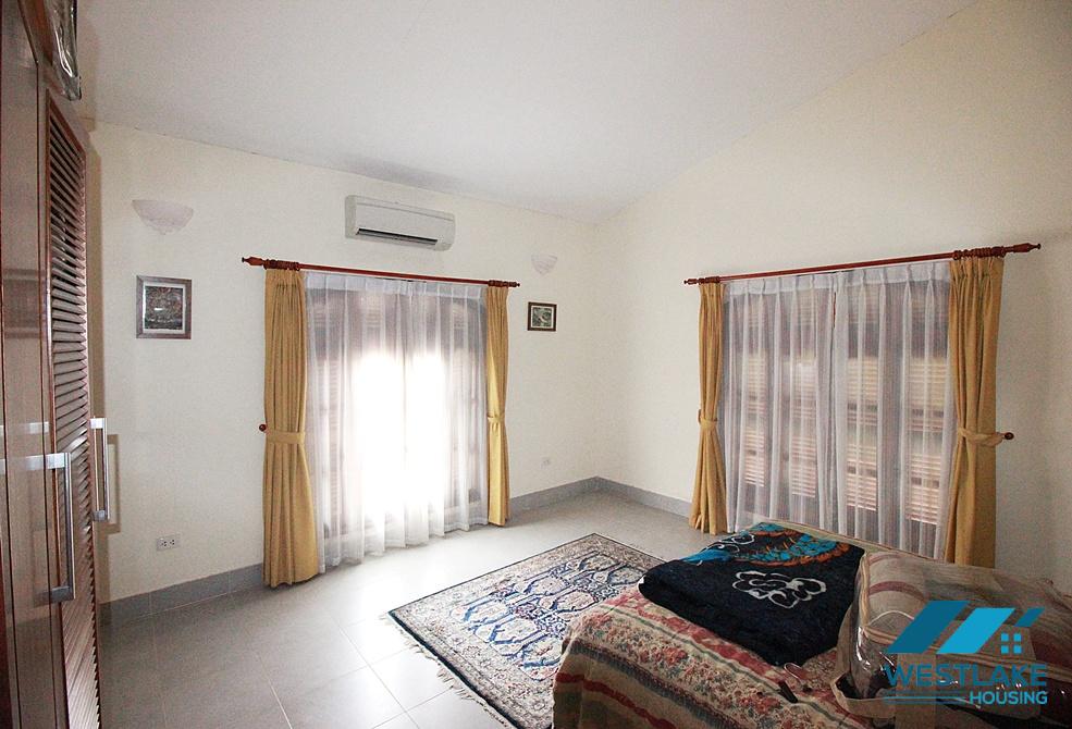 Cho Thuê Nhà 5 Phong Ngủ Đẹp  Thoáng  Mát Có Hồ Bơi Tại Khu Vực Tây Hồ, Hà Nội