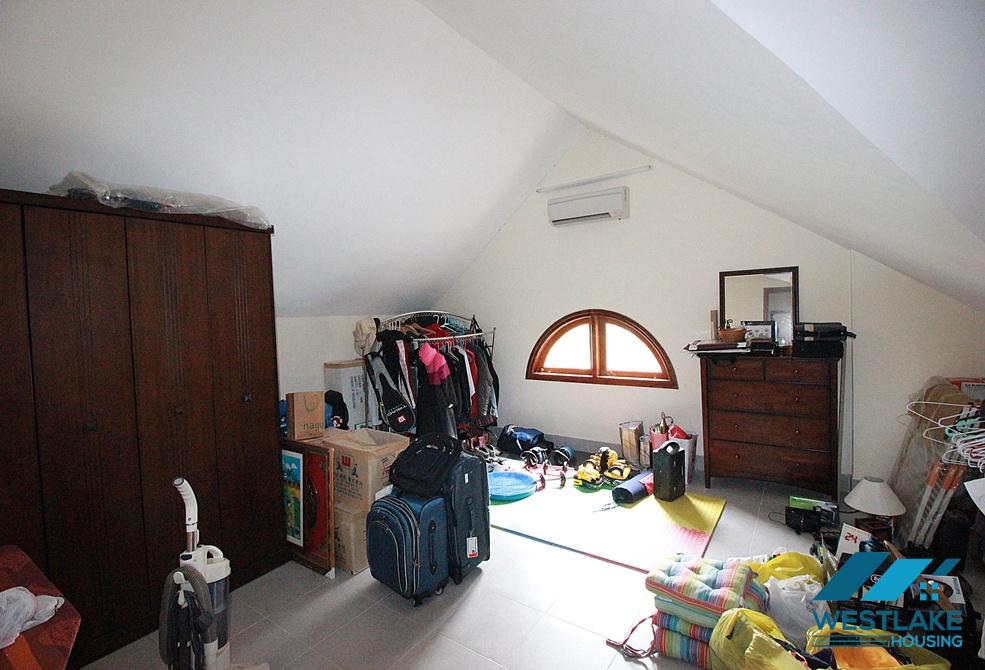 Cho Thuê Nhà 5 Phong Ngủ Đẹp  Thoáng  Mát Có Hồ Bơi Tại Khu Vực Tây Hồ, Hà Nội