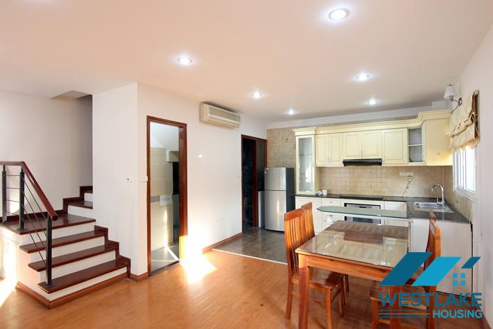 A lakeview duplex apartment for rent in Tu Hoa, Tay Ho