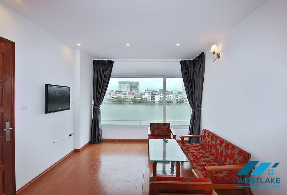 A lake view 1 bedroom apartment for rent in Tu Hoa, Tay Ho, Ha Noi
