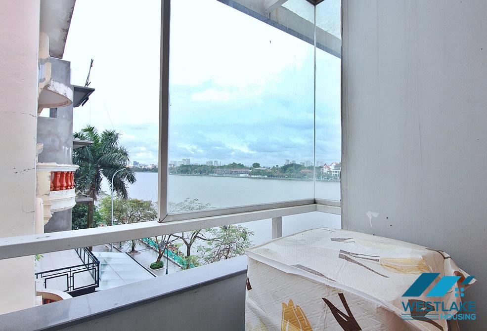 A lake view 1 bedroom apartment for rent in Tu Hoa, Tay Ho, Ha Noi