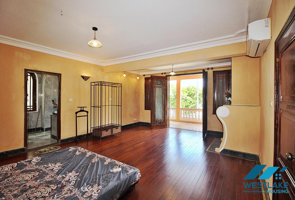 An unique style house for rent in Tu Hoa, Tay Ho, Ha Noi An unique style house for rent in Tu Hoa, Tay Ho, Ha Noi