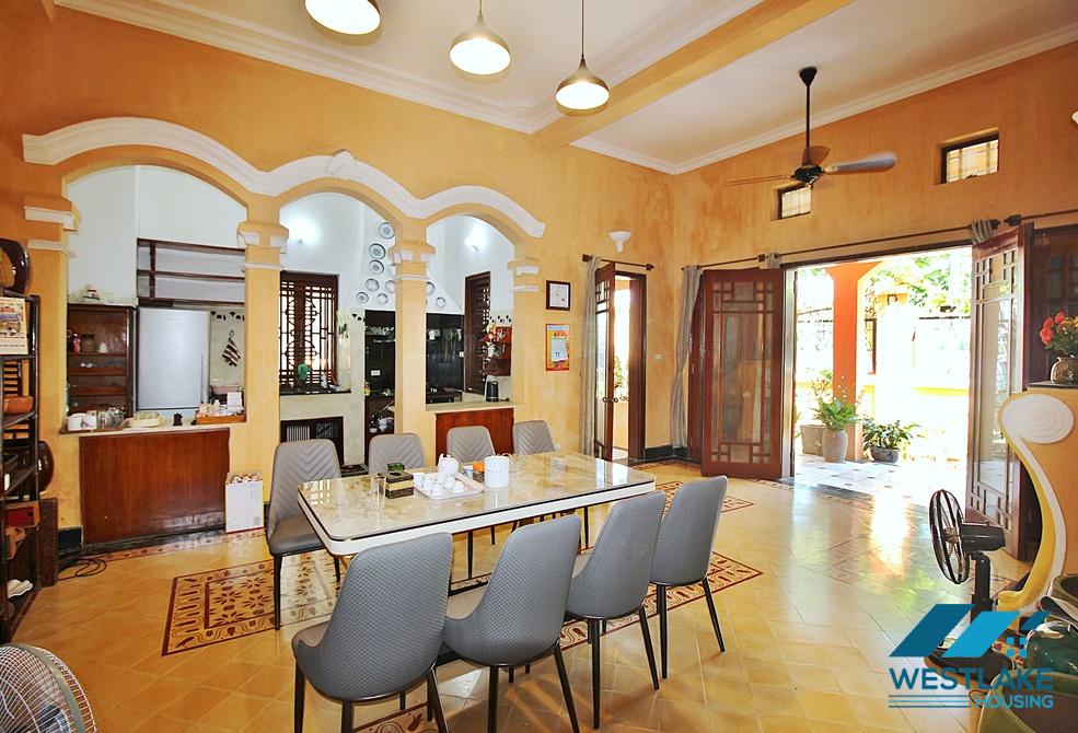 An unique style house for rent in Tu Hoa, Tay Ho, Ha Noi An unique style house for rent in Tu Hoa, Tay Ho, Ha Noi