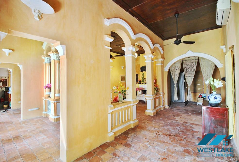 An unique style house for rent in Tu Hoa, Tay Ho, Ha Noi An unique style house for rent in Tu Hoa, Tay Ho, Ha Noi