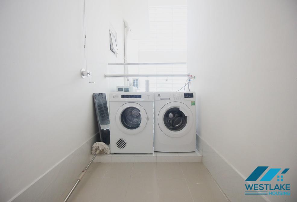 High floor three bedroom apartment in new building Ciputra, Ha Noi