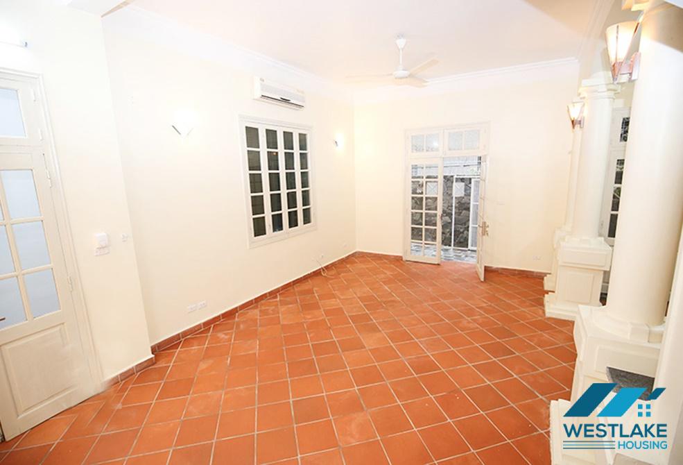 An unfurnished 4 bedroom house for rent in Dang Thai Mai, Tay Ho An unfurnished 4 bedroom house for rent in Dang Thai Mai, Tay Ho