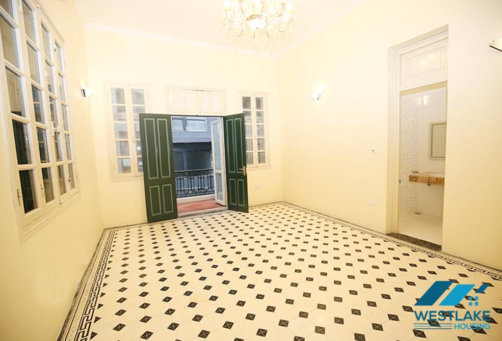 An unfurnished 4 bedroom house for rent in Dang Thai Mai, Tay Ho An unfurnished 4 bedroom house for rent in Dang Thai Mai, Tay Ho