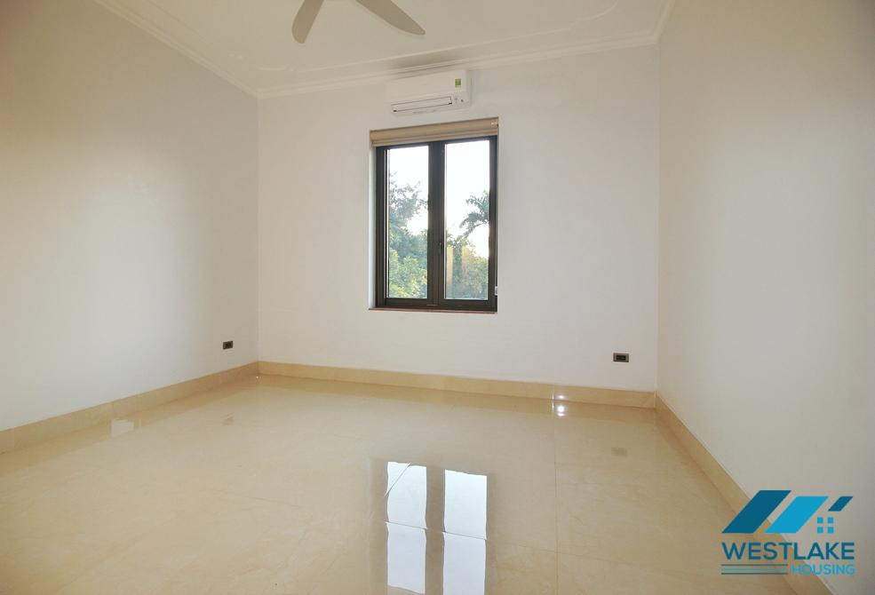 Unfurnished and new 4 bedrooms house for rent in Tay Ho, Ha Noi Unfurnished and new 4 bedrooms house for rent in Tay Ho, Ha Noi