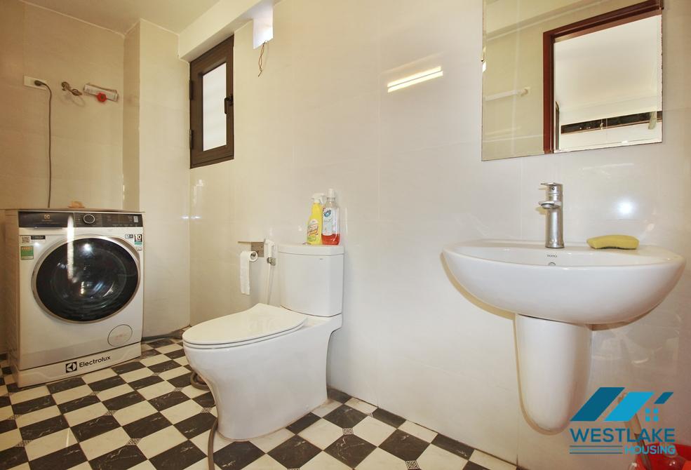 Unfurnished and new 4 bedrooms house for rent in Tay Ho, Ha Noi Unfurnished and new 4 bedrooms house for rent in Tay Ho, Ha Noi