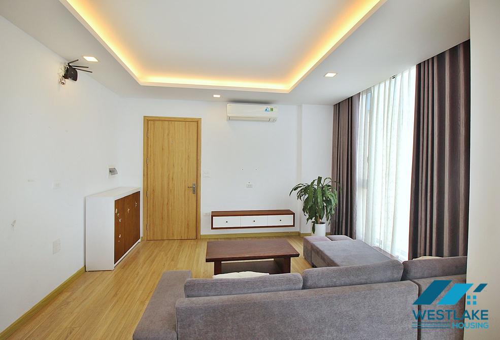 Nice 02 bedrooms apartment for rent in Xom Phu area, Tay Ho, Ha Noi