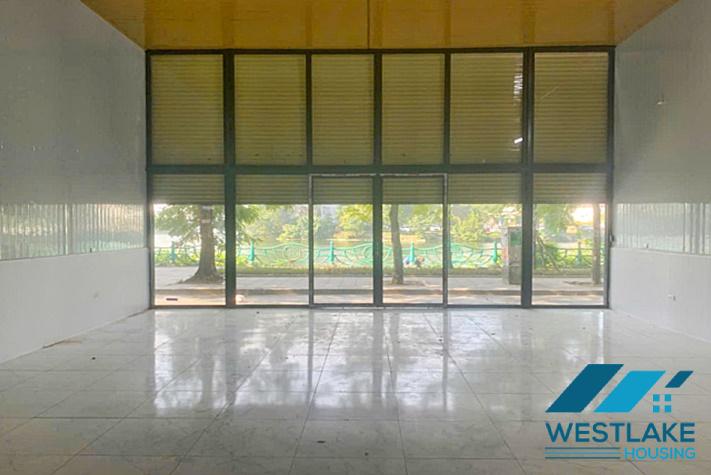 Cho Thuê Mặt Bằng Văn Phòng, Quán Cà Phê, Rộng Đẹp Sáng Thoáng View Hồ Tại Phố Yên Phụ, Tây Hồ, Hà Nội