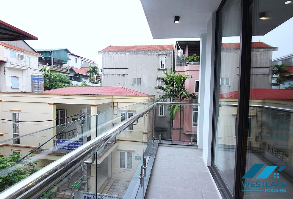 A bright and nice apartment for rent in Dang Thai Mai, Tay Ho