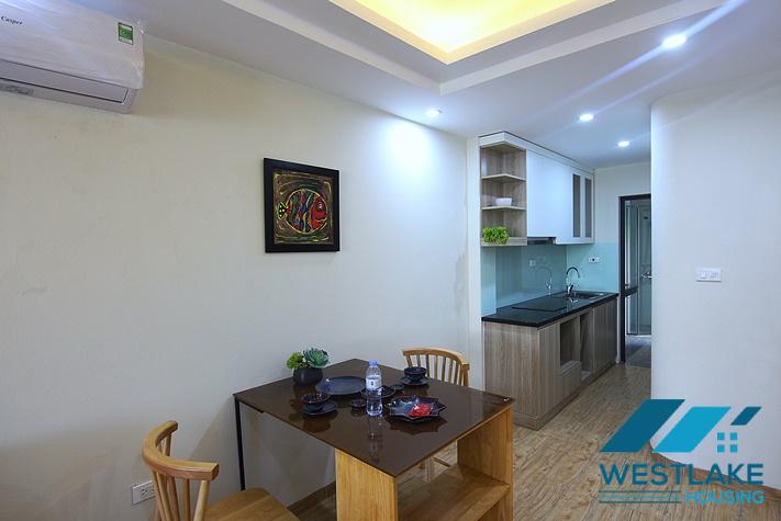 Cho Thuê Căn Hộ Studio Rộng Đẹp, Ban Công Thoáng Sáng Trên phố Âu Cơ, Tây Hồ, Hà Nội Cho Thuê Căn Hộ Studio Rộng Đẹp, Ban Công Thoáng Sáng Trên phố Âu Cơ, Tây Hồ, Hà Nội