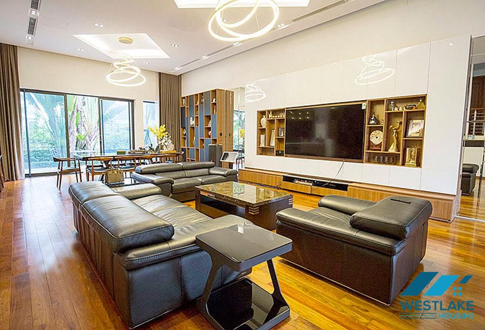 CHO THUÊ BIỆT THỰ 4 PHÒNG NGỦ TẠI KHU Q – CIPUTRA, TÂY HỒ CHO THUÊ BIỆT THỰ 4 PHÒNG NGỦ TẠI KHU Q – CIPUTRA, TÂY HỒ