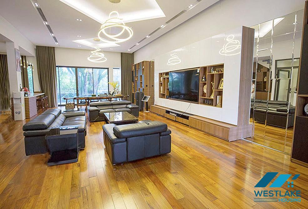 CHO THUÊ BIỆT THỰ 4 PHÒNG NGỦ TẠI KHU Q – CIPUTRA, TÂY HỒ