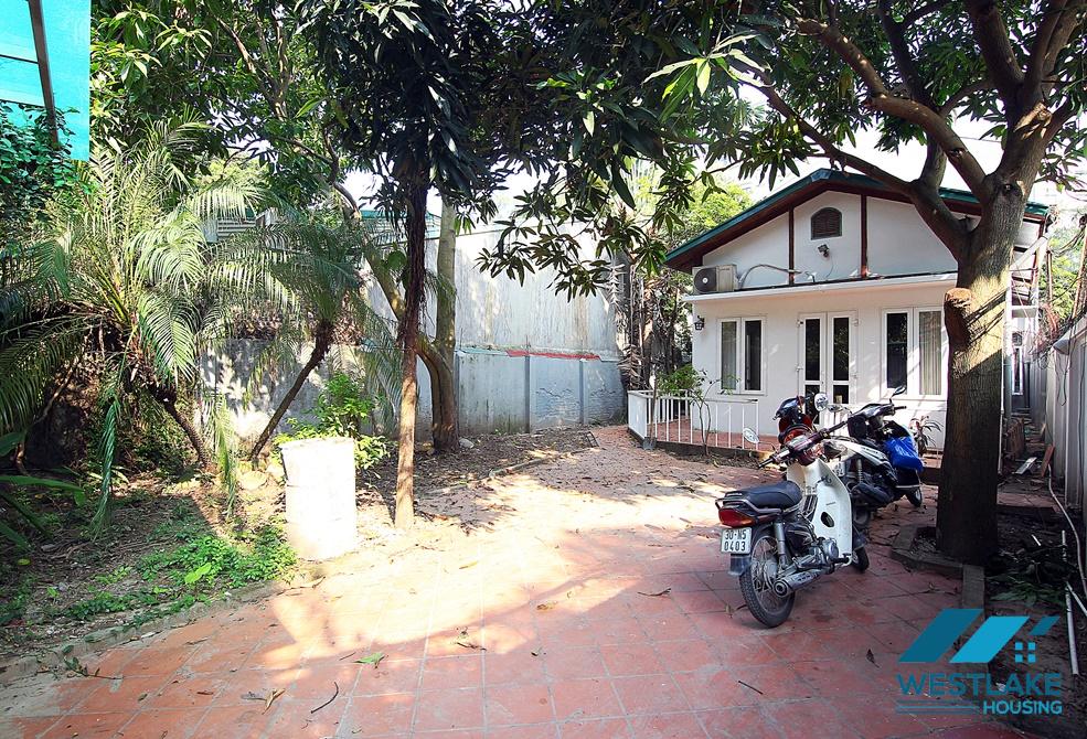 A beautiful garden house for rent in Dang Thai Mai, Tay Ho