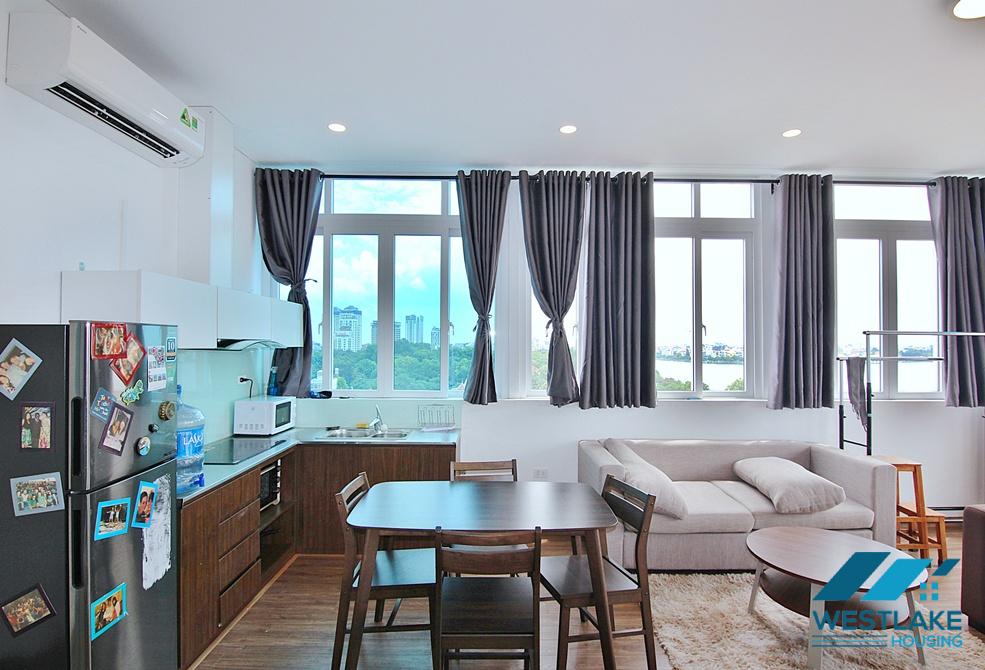 Cho Thuê Căn Hộ 1 Phòng Ngủ Tầng Cao Tuyệt Đẹp Tại Tây Hồ, Hà Nội