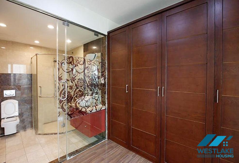 Beautiful three bedrooms apartment for rent in P building, Ciputra, Tay Ho, Ha Noi Beautiful three bedrooms apartment for rent in P building, Ciputra, Tay Ho, Ha Noi