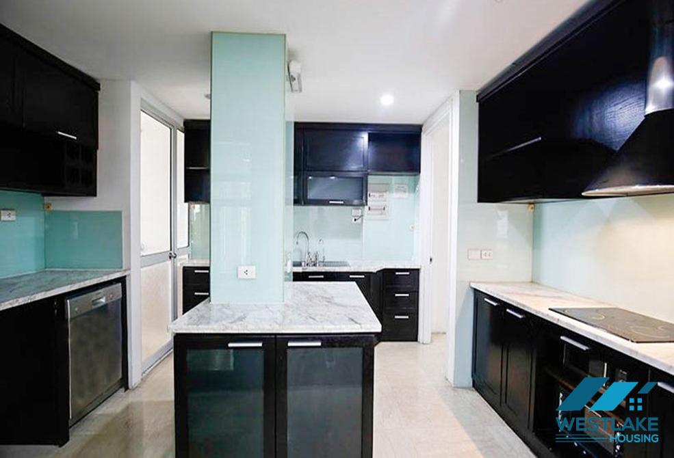 Beautiful three bedrooms apartment for rent in P building, Ciputra, Tay Ho, Ha Noi Beautiful three bedrooms apartment for rent in P building, Ciputra, Tay Ho, Ha Noi