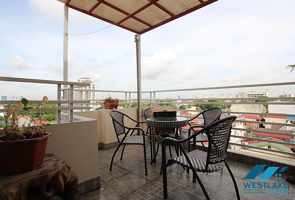Nice bright 2 bedroom apartment on top floor for rent in Tay Ho, Ha Noi Nice bright 2 bedroom apartment on top floor for rent in Tay Ho, Ha Noi