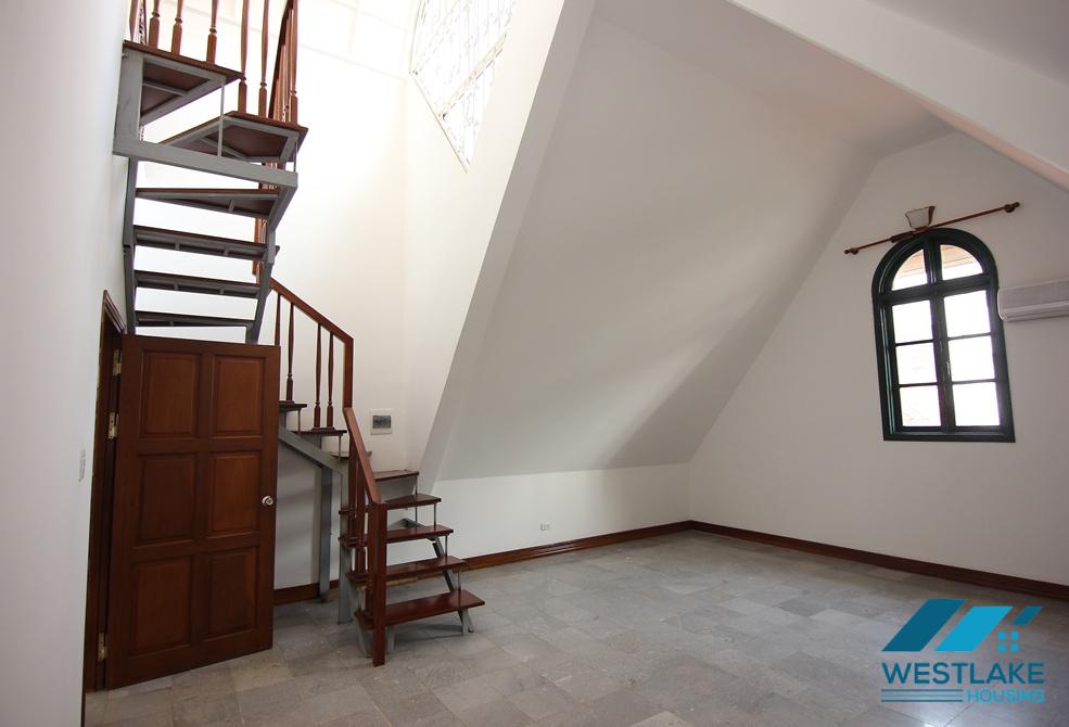 Beautiful mansion with lots of charms for rent in Tay Ho, Ha Noi Beautiful mansion with lots of charms for rent in Tay Ho, Ha Noi