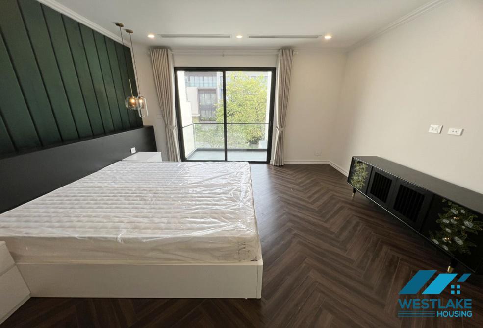 CHO THUÊ BIỆT THỰ CAO CẤP 550M² TẠI CIPUTRA – SÂN GOLF VIEW, THANG MÁY, 7 PHÒNG NGỦ CHO THUÊ BIỆT THỰ CAO CẤP 550M² TẠI CIPUTRA – SÂN GOLF VIEW, THANG MÁY, 7 PHÒNG NGỦ