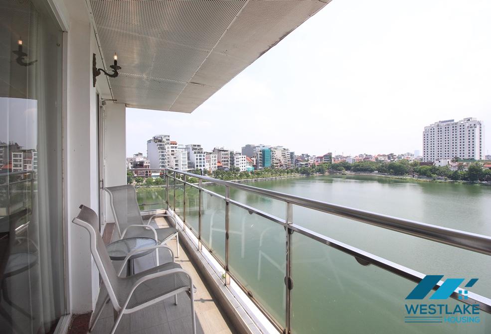 Wonderfull lake view 2 bedrooms apartment for rent on Quang An street, Tay Ho, Ha Noi Wonderfull lake view 2 bedrooms apartment for rent on Quang An street, Tay Ho, Ha Noi