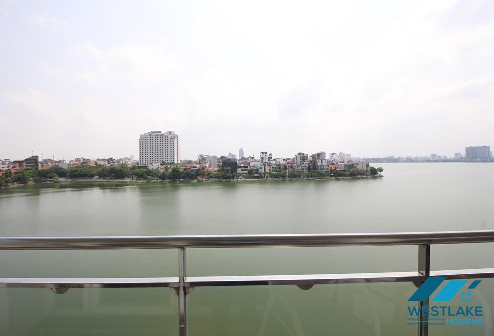 Wonderfull lake view 2 bedrooms apartment for rent on Quang An street, Tay Ho, Ha Noi Wonderfull lake view 2 bedrooms apartment for rent on Quang An street, Tay Ho, Ha Noi