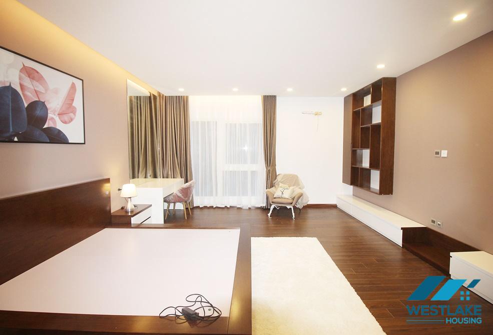 Biệt Thự 400m² Cho Thuê tại Khu Q Ciputra – Sáng, Thoáng, Sân Vườn Lớn Biệt Thự 400m² Cho Thuê tại Khu Q Ciputra – Sáng, Thoáng, Sân Vườn Lớn