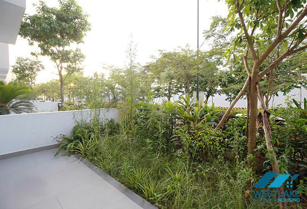 Cho thuê nhà có nội thất đầy đủ, 5 phòng ngủ tại Ciputra. Cho thuê nhà có nội thất đầy đủ, 5 phòng ngủ tại Ciputra.