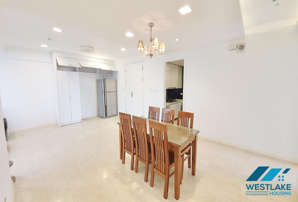 An affordable 4 bedroom apartment for rent in Ciputra P Tower, Tay Ho, Ha Noi An affordable 4 bedroom apartment for rent in Ciputra P Tower, Tay Ho, Ha Noi
