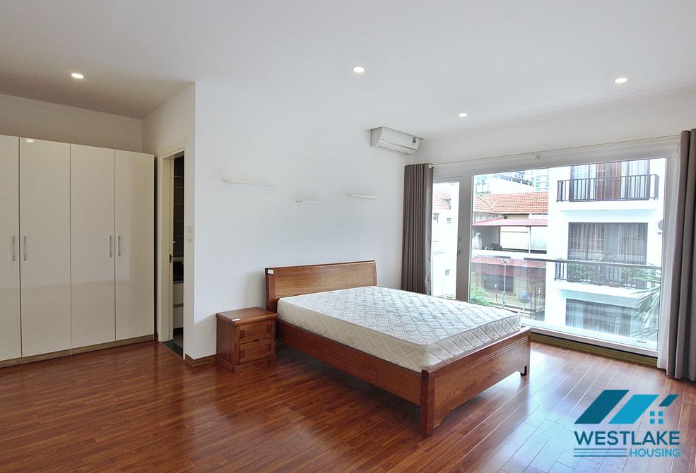 A modern villa with lot of natural light for rent in Tay Ho, Ha Noi