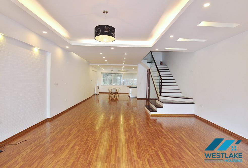 A modern villa with lot of natural light for rent in Tay Ho, Ha Noi